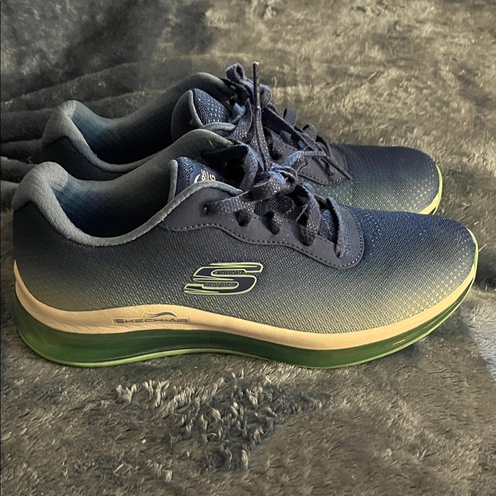 Skechers women’s Navy and Green Ombre Sneakers